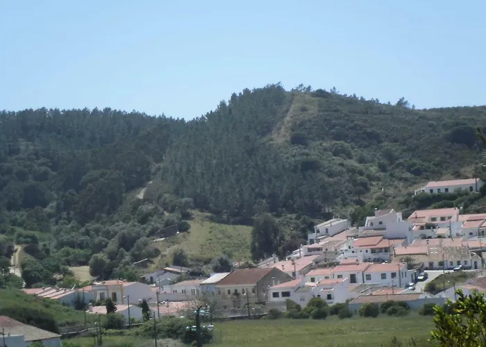 Casa Riqueta Silva *