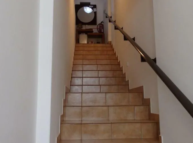 Casa Riqueta Silva * Bordeira (Bordeira)