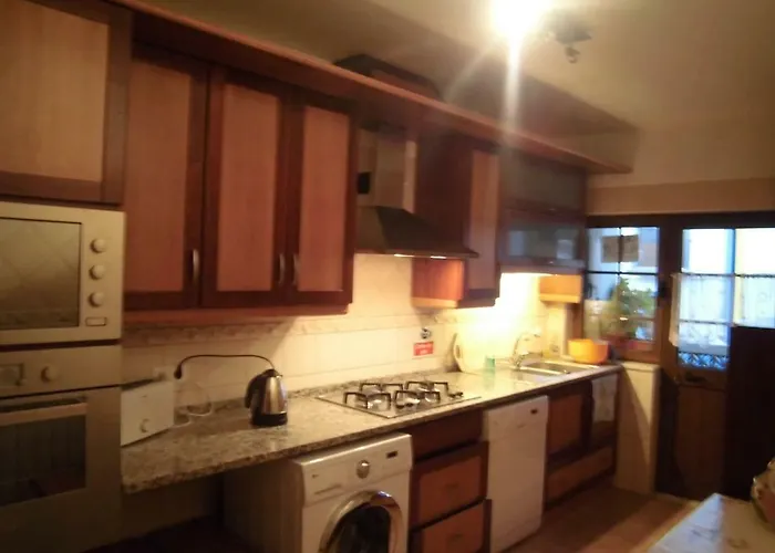 Casa Riqueta Silva * Bordeira (Bordeira)